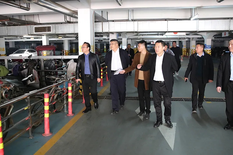 1637651699228531.jpg 640.webp (4).jpg